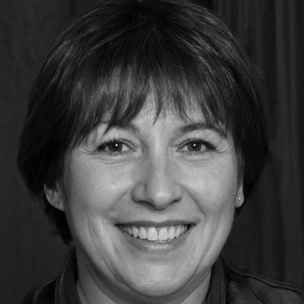 Ritratto professionale di Mirella Tancredi